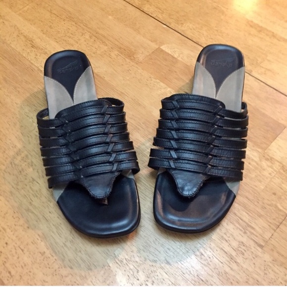 Dansko Shoes - Dansko Black Leather Sandals Size 40 | Size 9.5-10